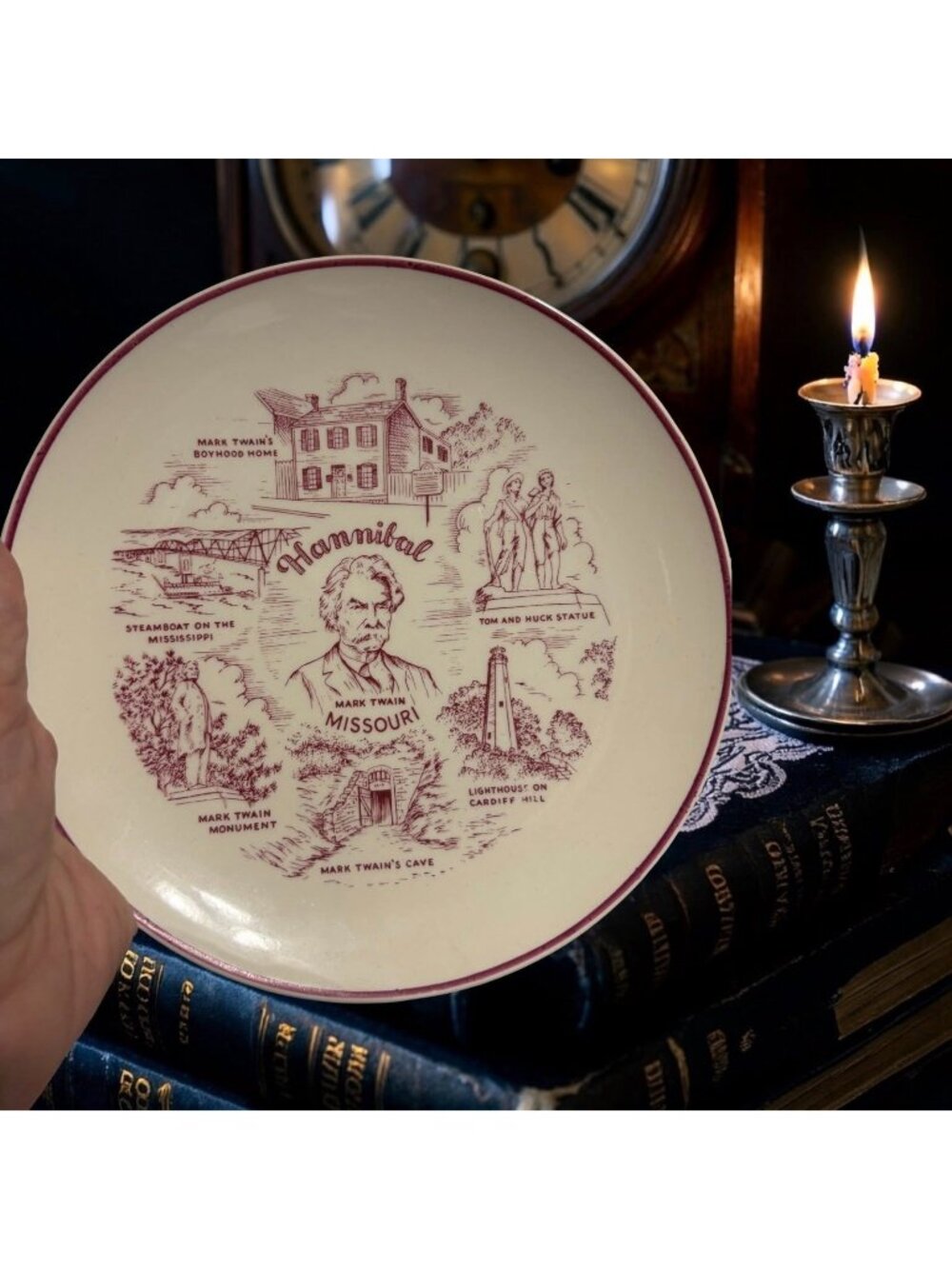 Vintage Hannibal Missouri Mark Twain Souvenir Plate 7.25" | Red Transferware | A